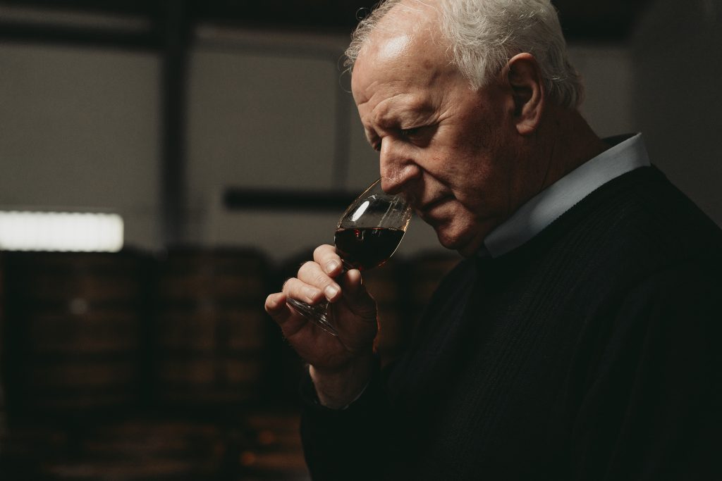 Billy Walker sampling Meikle Toir.